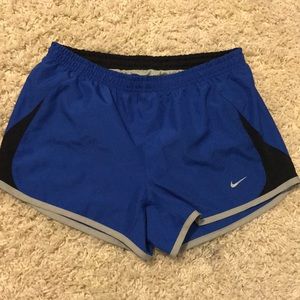 Running shorts